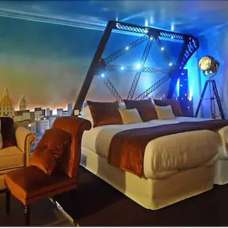 Eiffel Trocadero Hotel 4*
