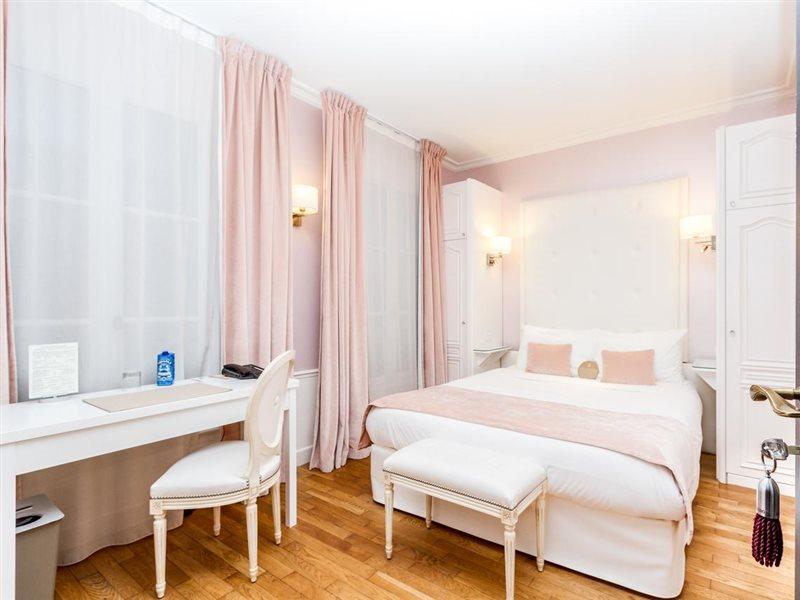 Eiffel Trocadéro Hotel 4*