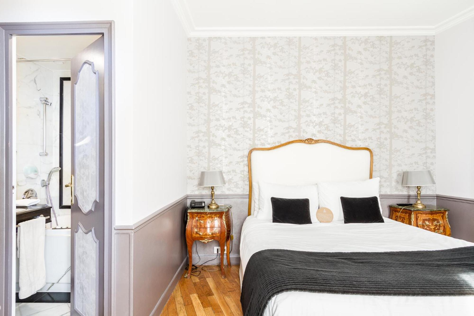 Eiffel Trocadéro Hotel 4*