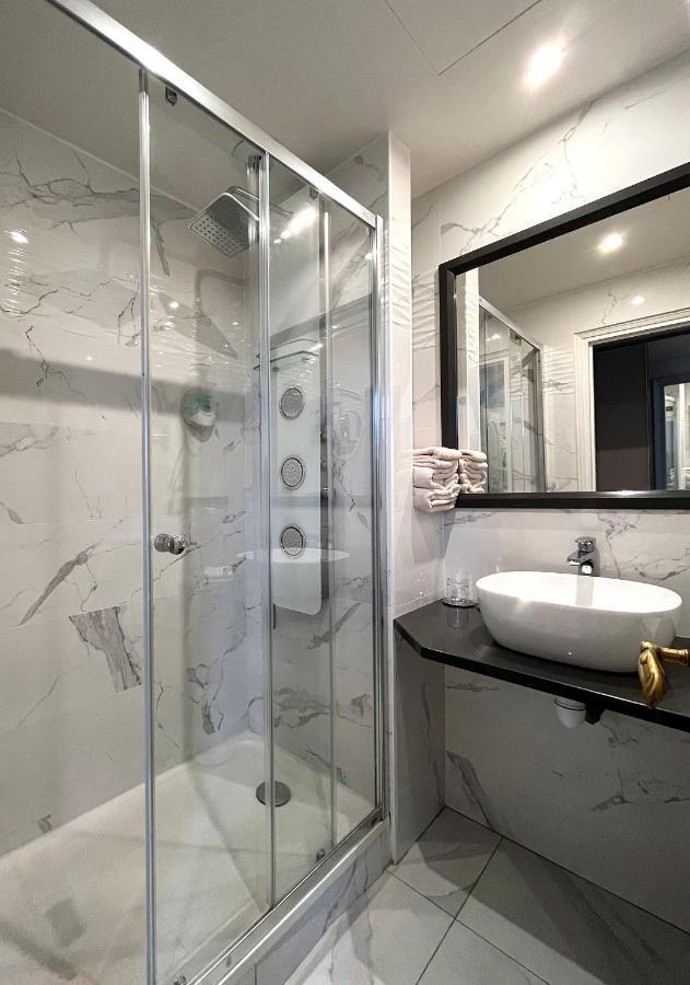 Hotel Eiffel Trocadéro 4*